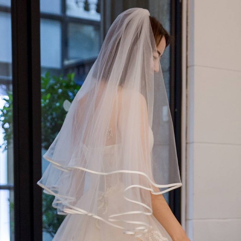 bridal veil shops near me