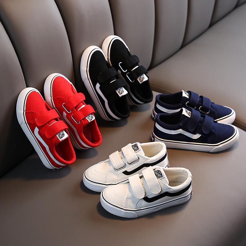 kids red canvas shoes