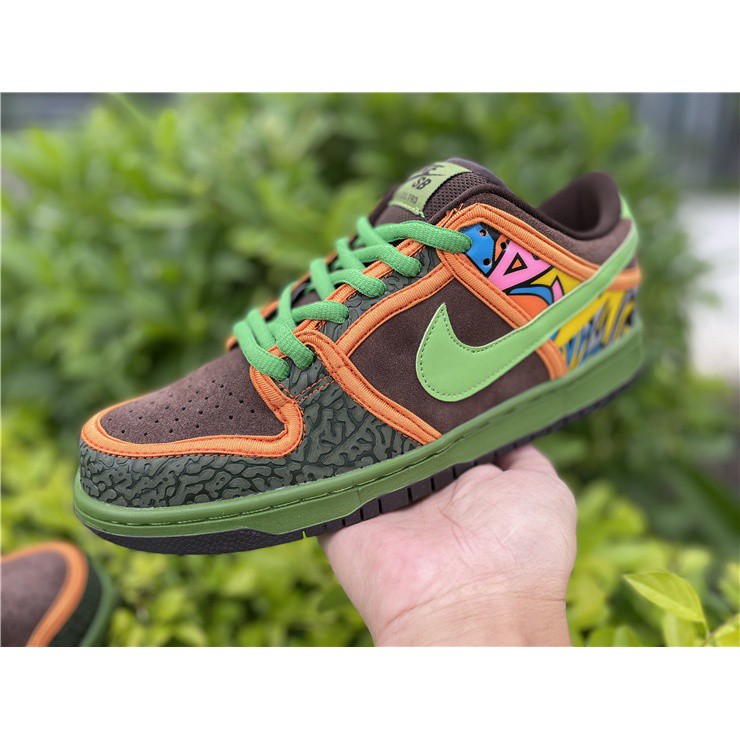 green brown orange dunks