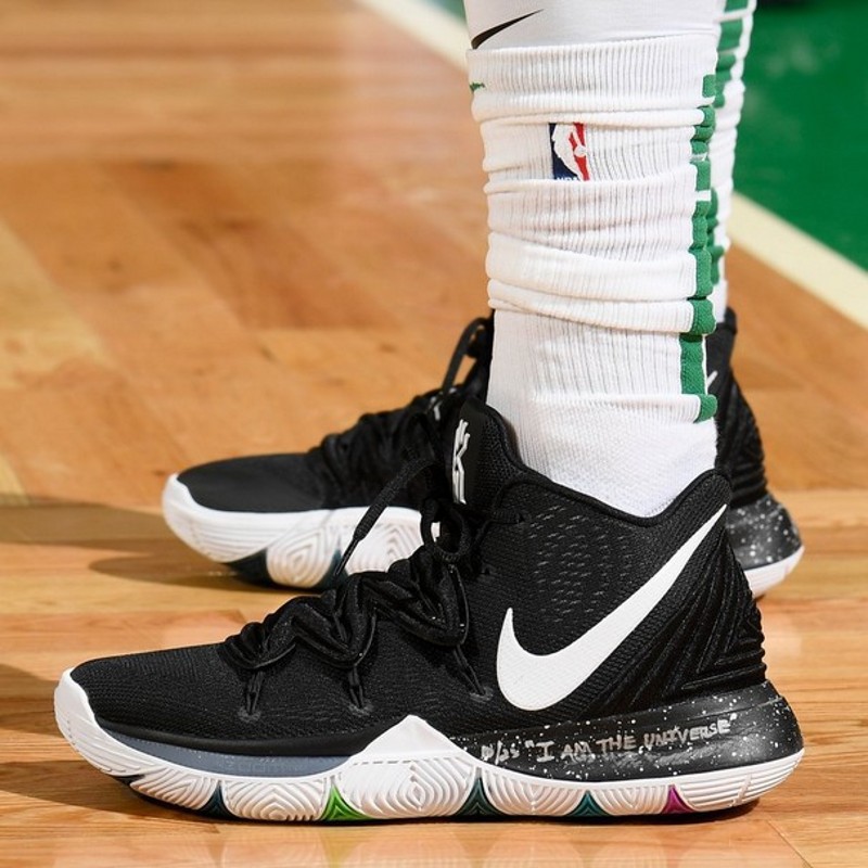 Sepatu Basket Nike Kyrie 5 High Patrick Star Custom Id