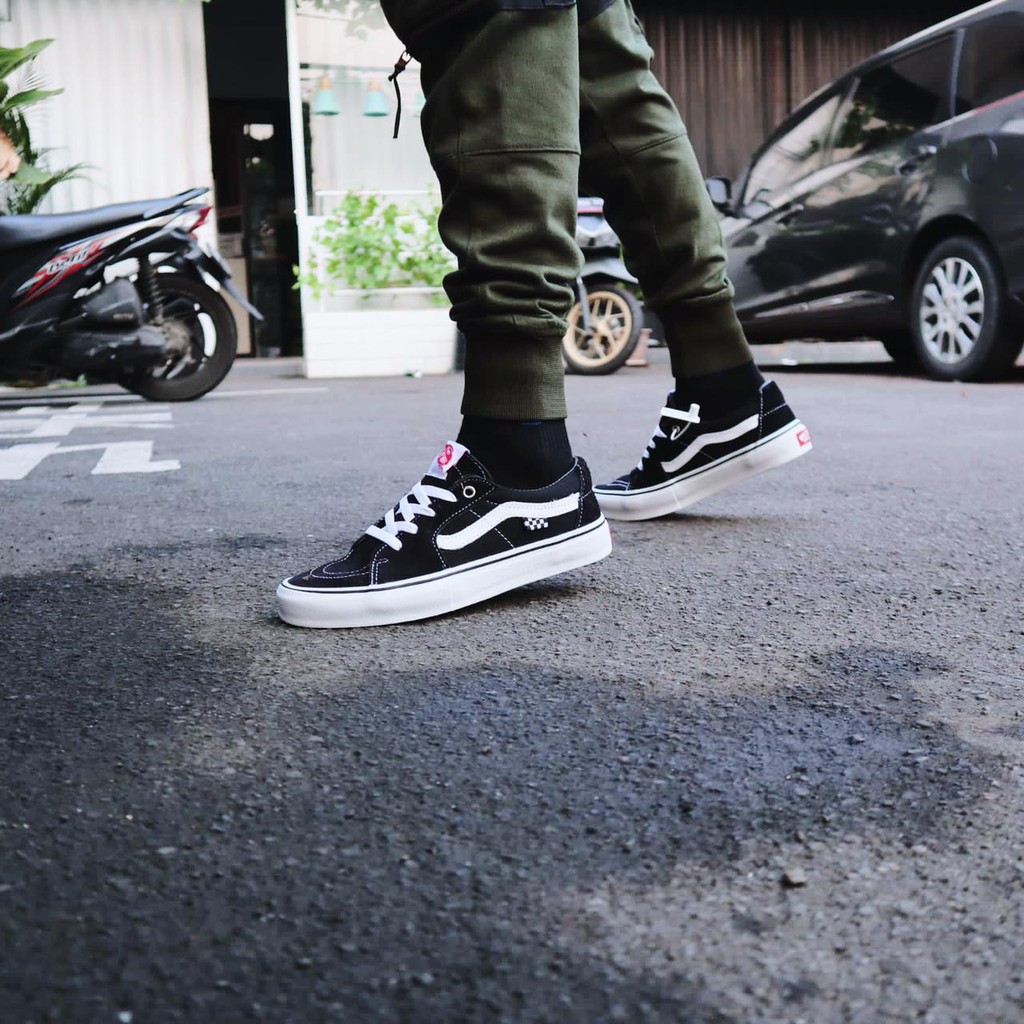 vans sk8 low black