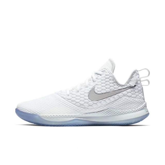 lebron james witness 3 shoes