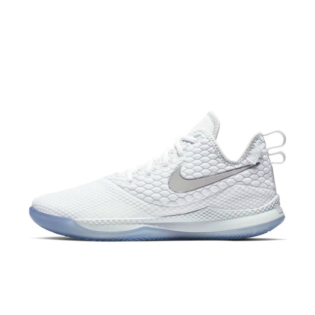 nike zoom witness 3