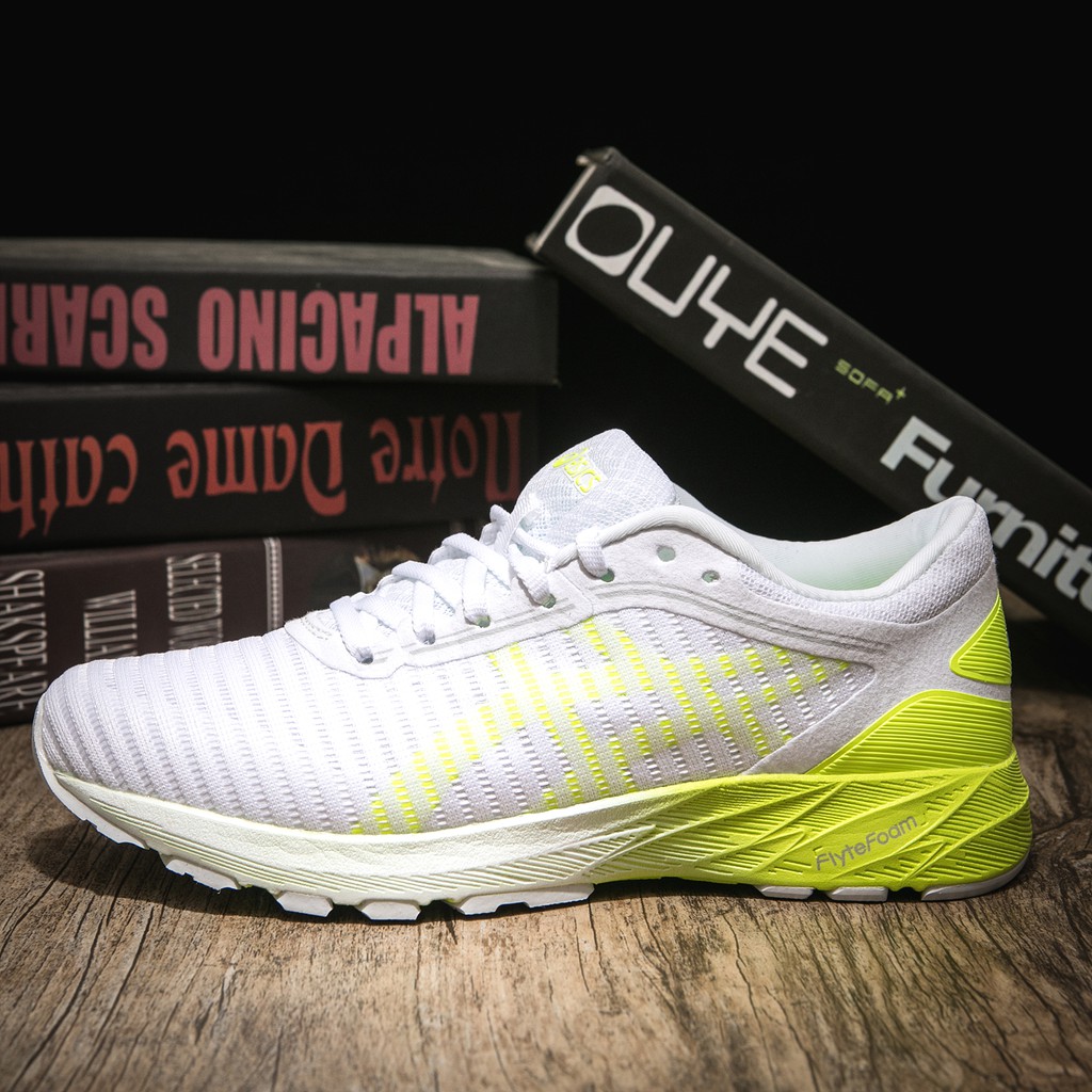 asics dynaflyte 1