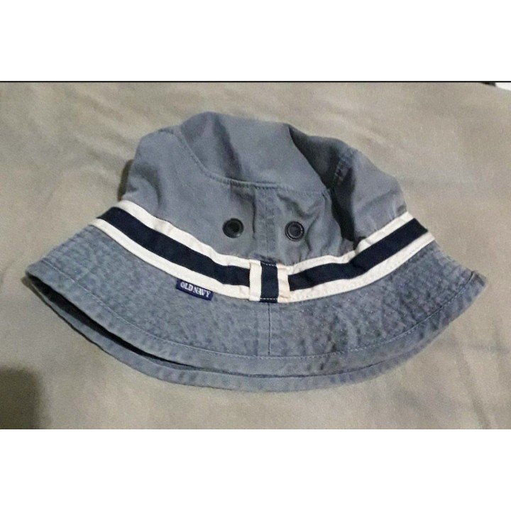 old navy bucket hat