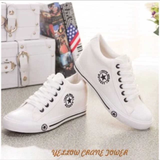 white converse womens