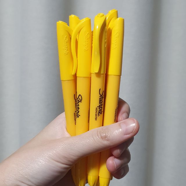 Banana Yellow/Mango Yellow Sharpie Highlighter Shopee Philippines