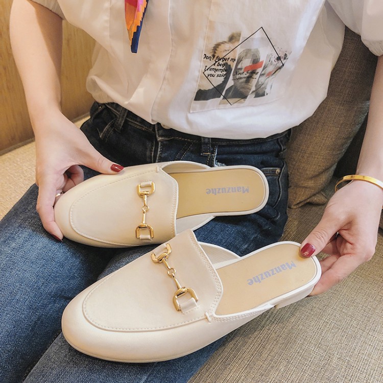 casual mules