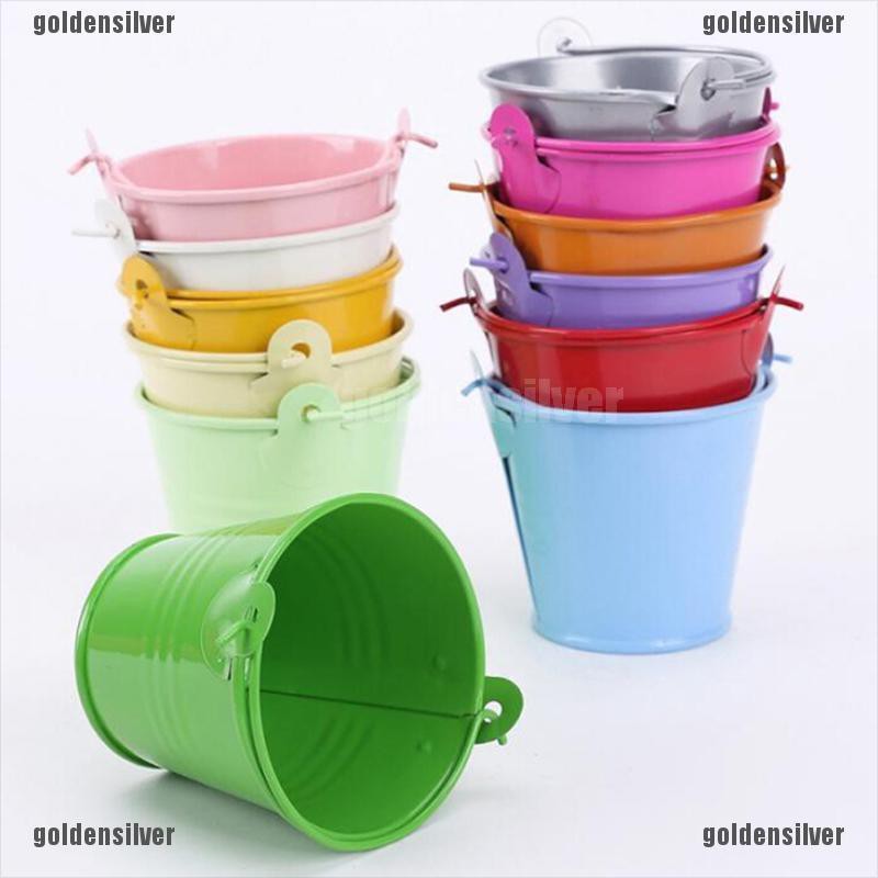 plastic shower buckets