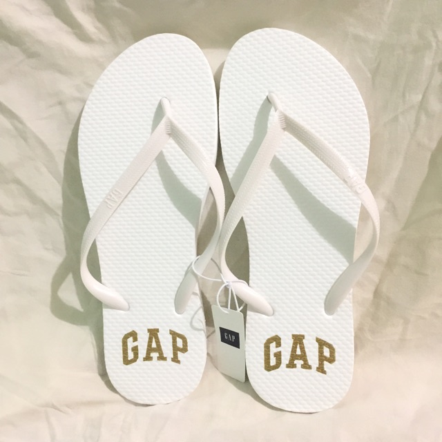 gap gold flip flops
