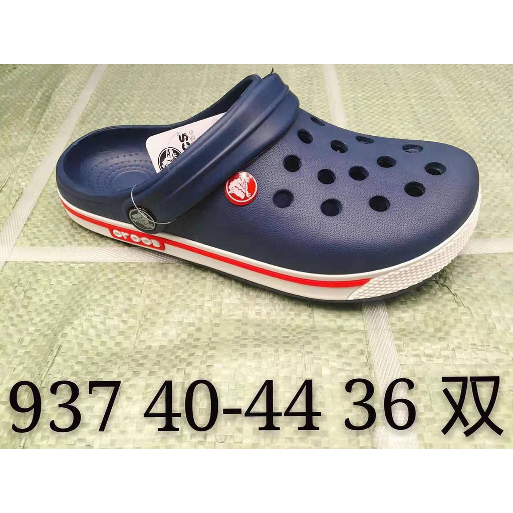 crocs free delivery