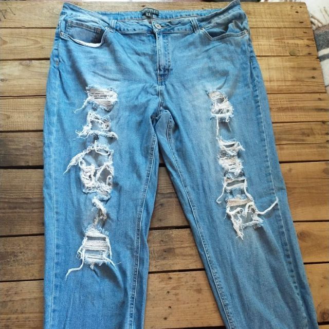 size 20 ripped jeans