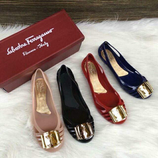 ferragamo jelly