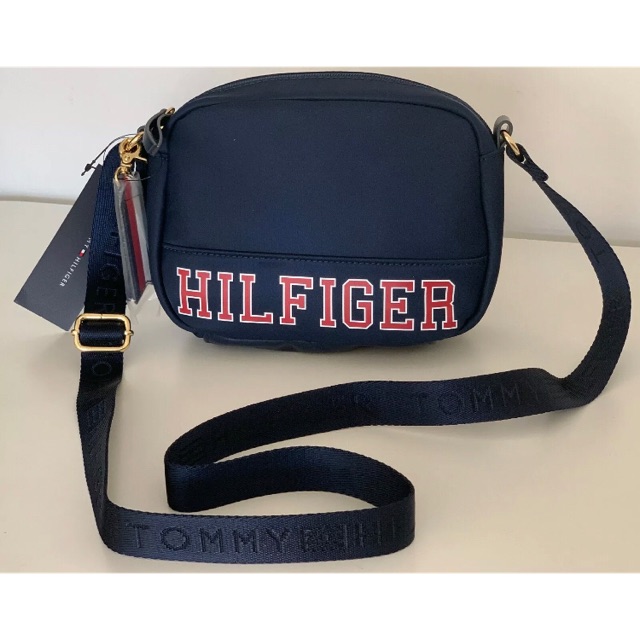 tommy hilfiger body bag