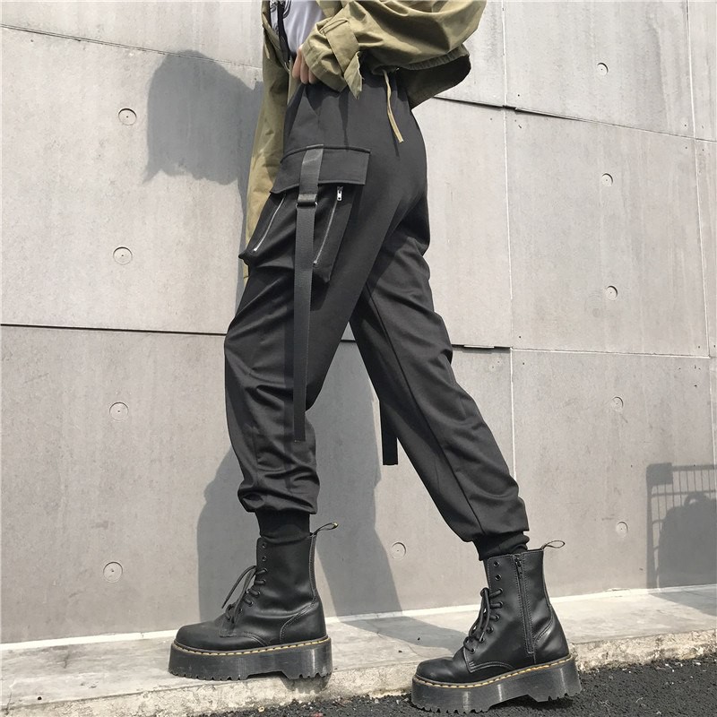 black cargo pants high waist