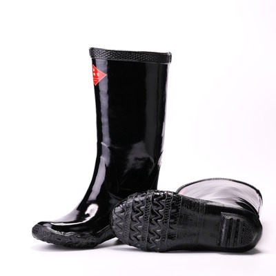 Insulated 20KV water boots, high voltage electrical safety boots, rain ...