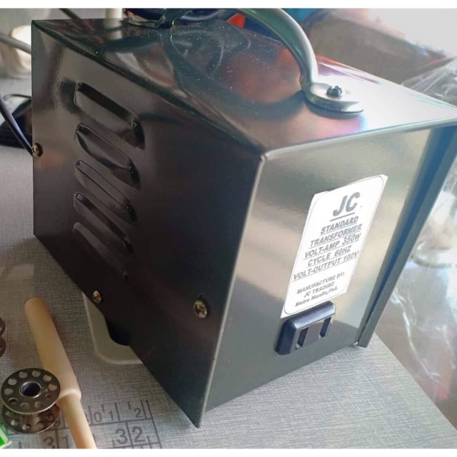 portable sewing machine transformer/inverter for 110v and 100v japan