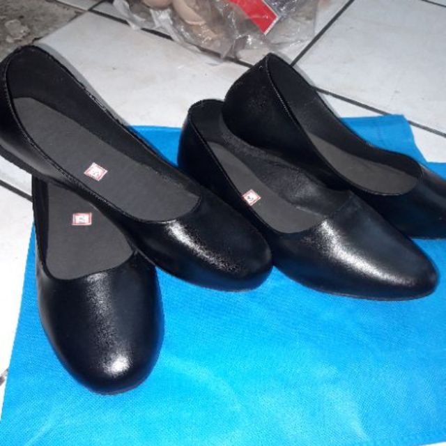 Marikina Duty Shoes BLACK MATTE flats with 2 design to choose | Shopee ...