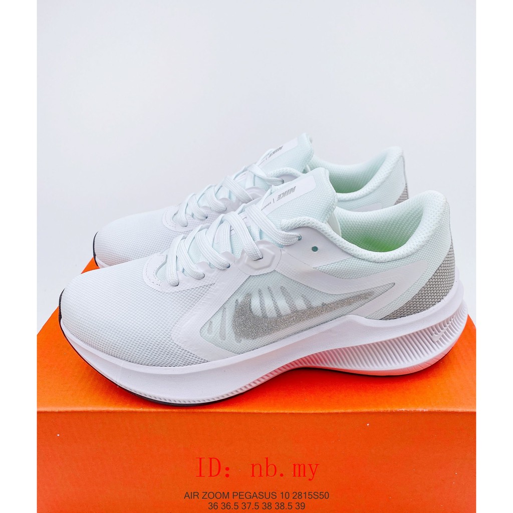 casual tennis shoes nike