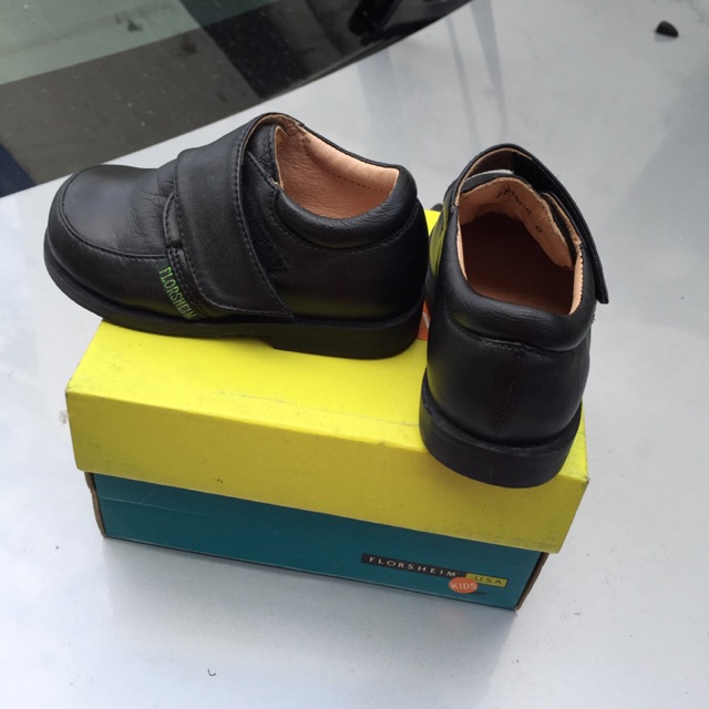 florsheim leather shoes