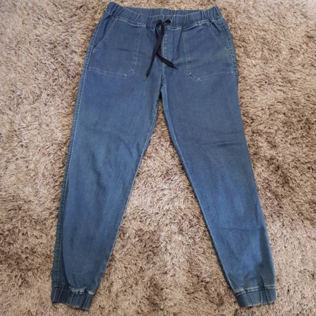 uniqlo denim jogger pants