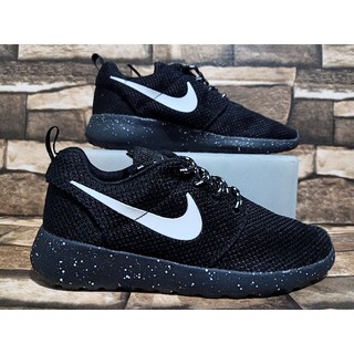 nike roshe one oreo