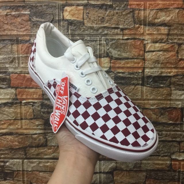 vans checkered maroon