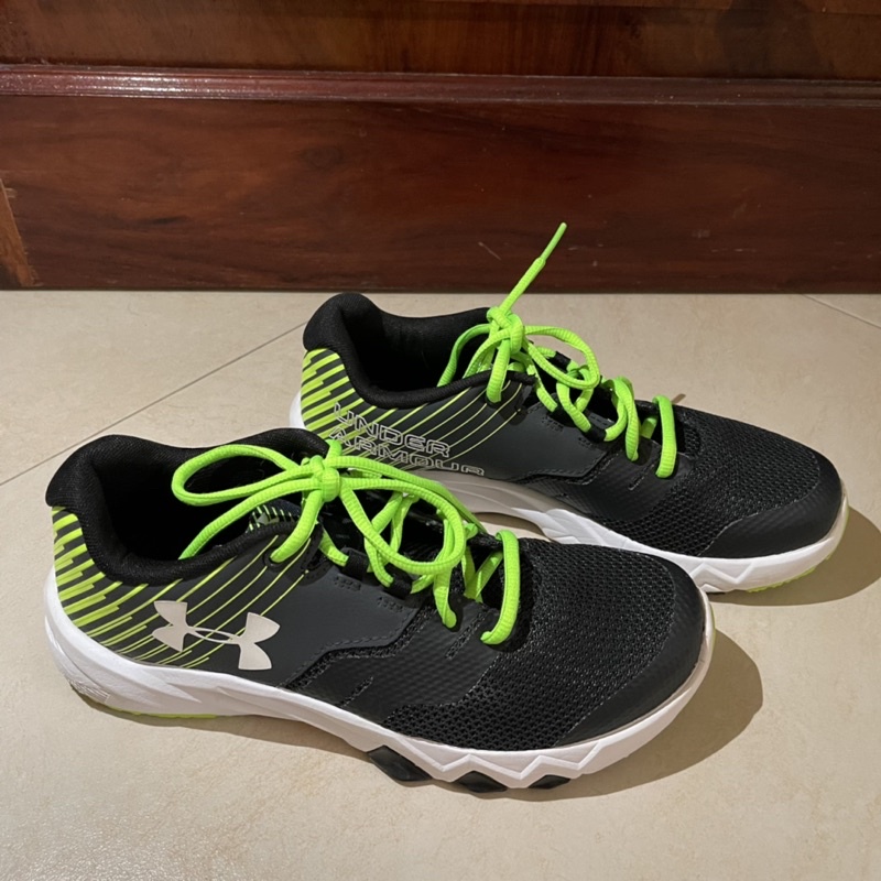 under armor rubber shoes