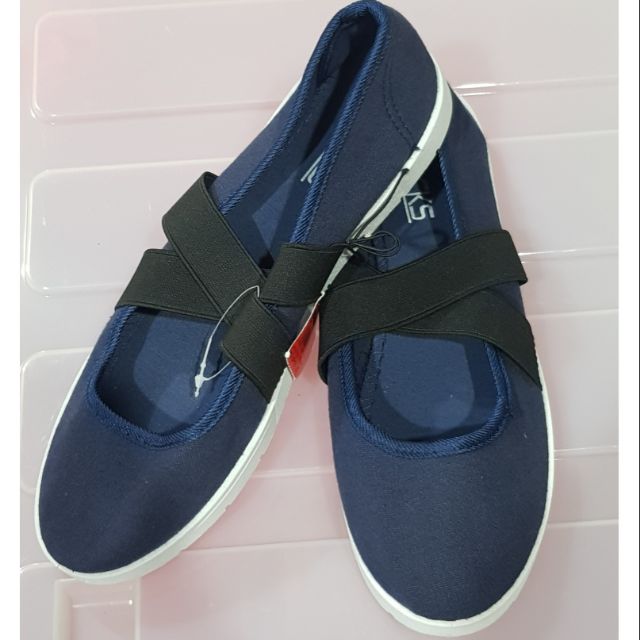 ladies navy shoes size 7