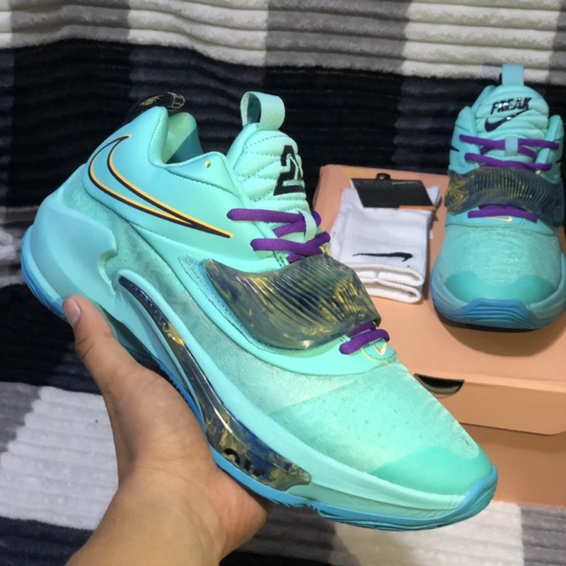 giannis freak 3 aqua
