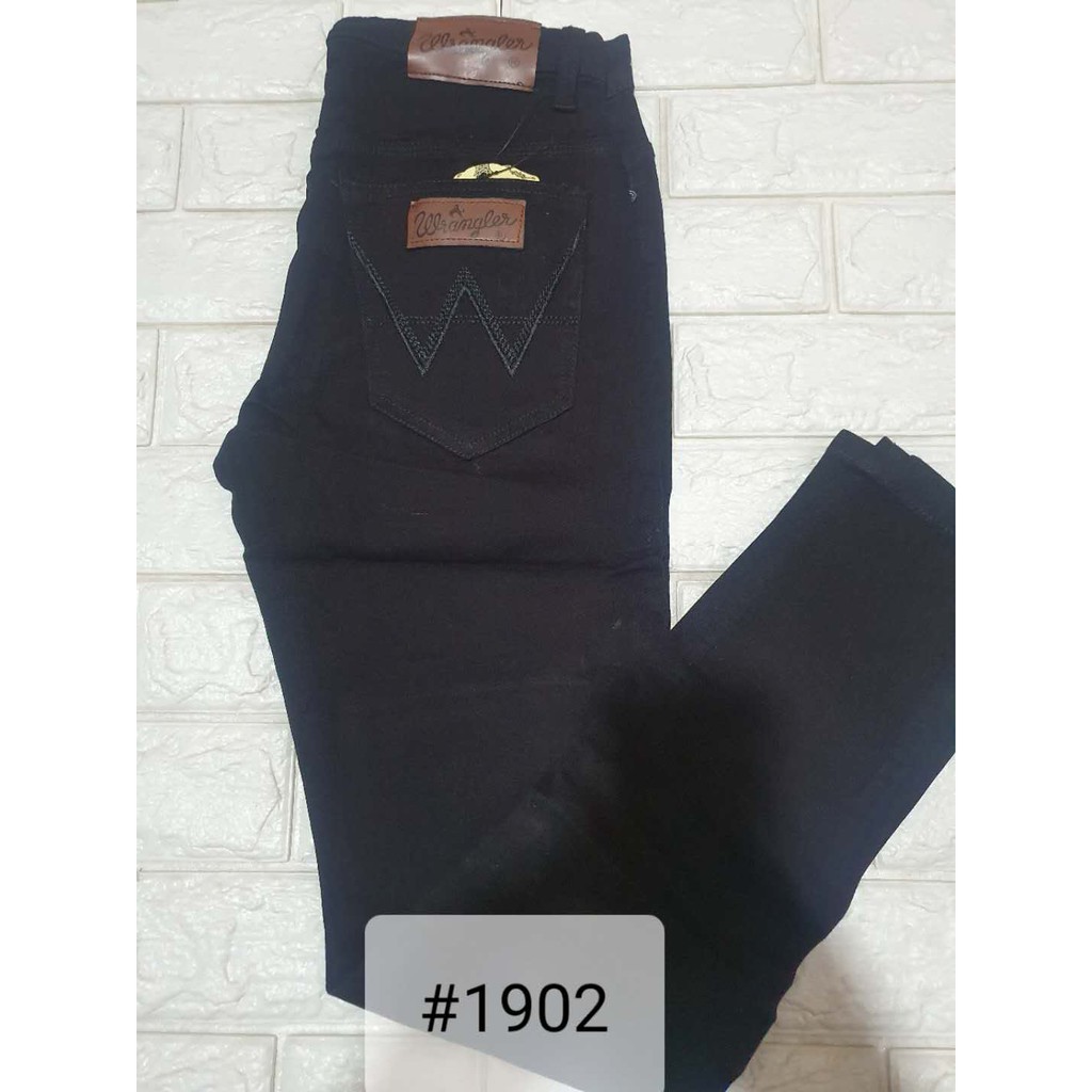 black stretchable jeans