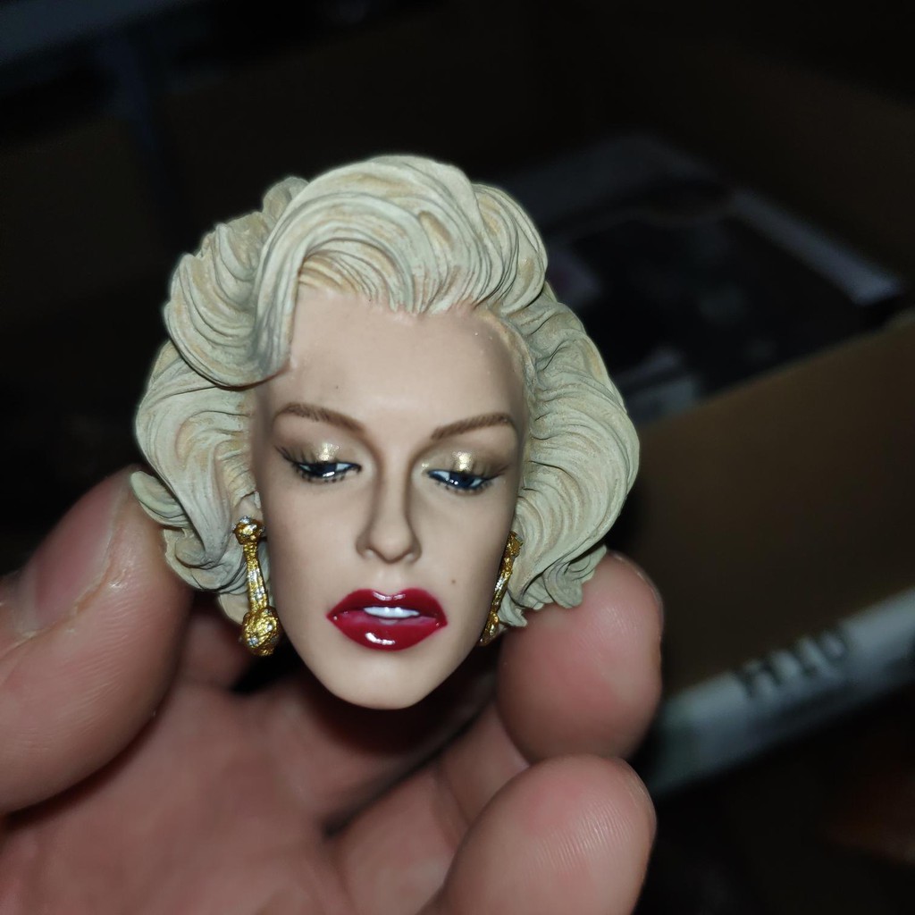 Custom 1/6 Scale Marilyn Monroe Head Sculpt for Custom Hot Toys Phicen in stock 