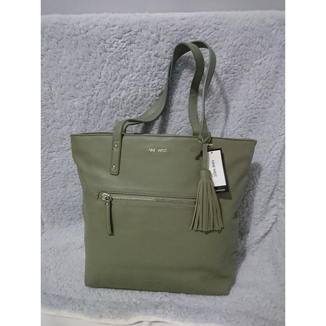 nine west tote bag price