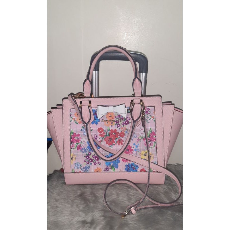 Preloved Samantha Vega 2 Way Bag Rank Sa Bought In Japan Good As New Shopee Philippines