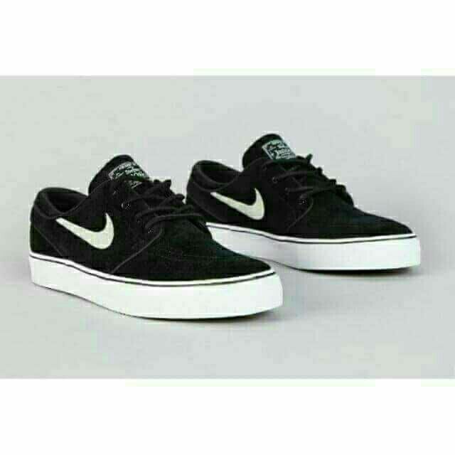 nike by janoski