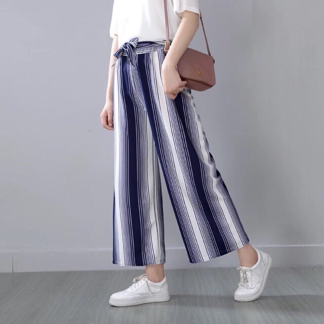 square pants stripes outfit