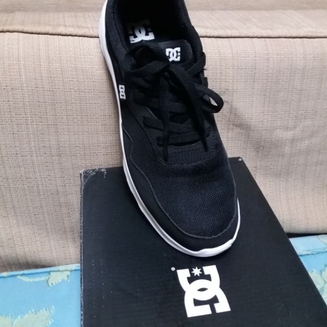 dc sneakers mens
