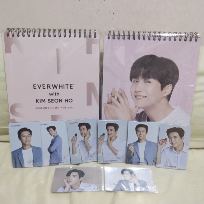 Kim Seon Ho Official Photocard Everwhite Hidden PC // Season Greeting