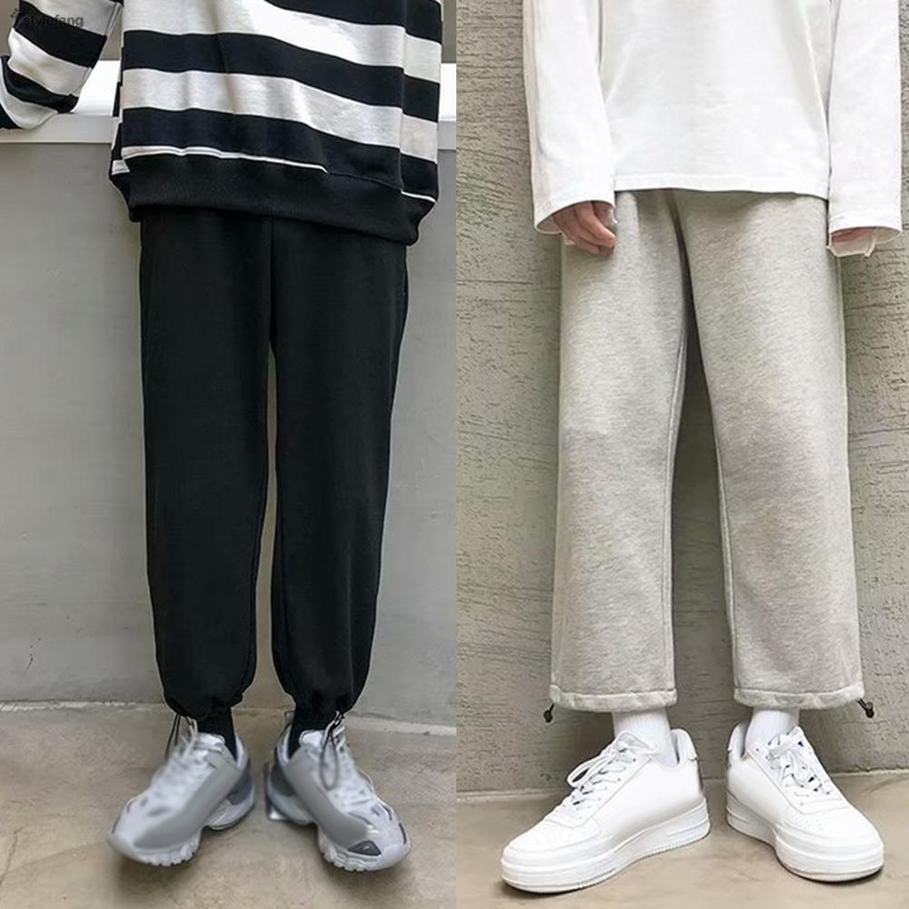 casual jogging bottoms