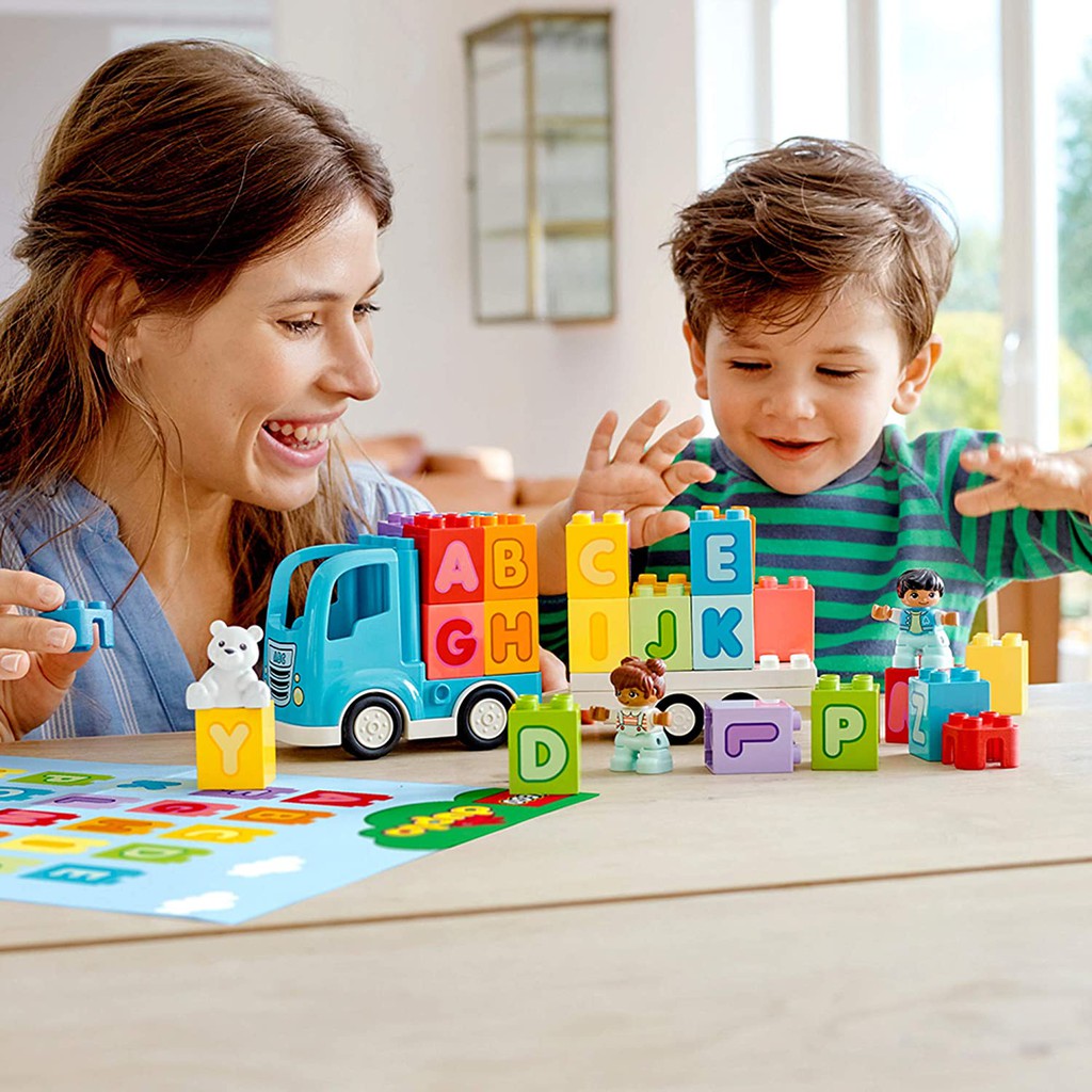 alphabet truck duplo