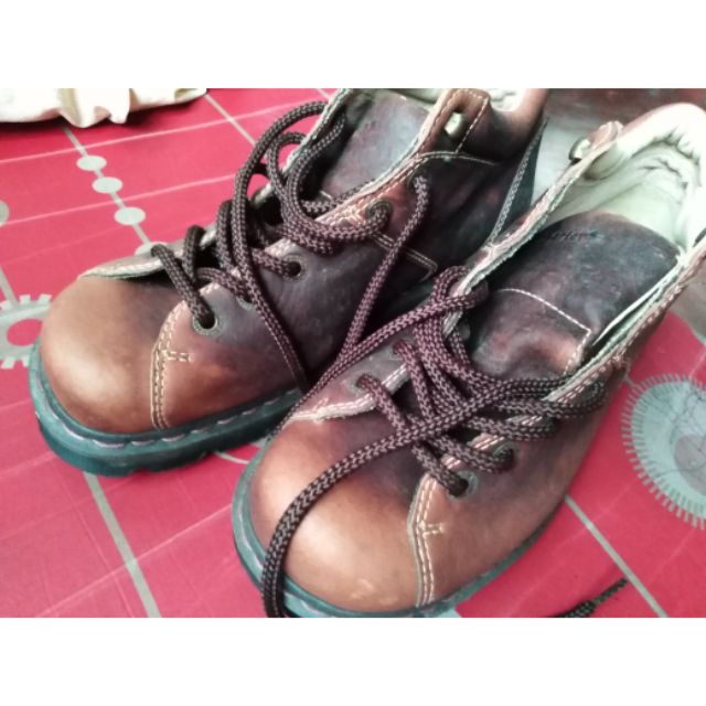 dr martens aw004 mens shoes
