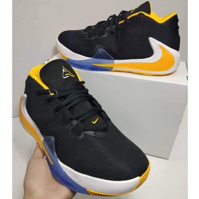 nike freak 1 giannis