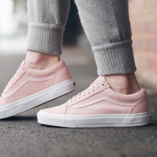 vans in pink