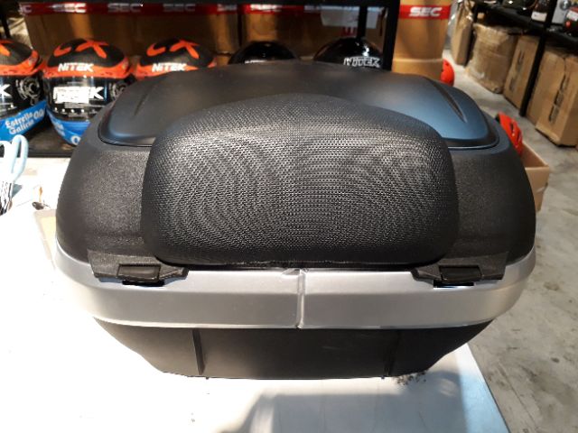 backrest for top box