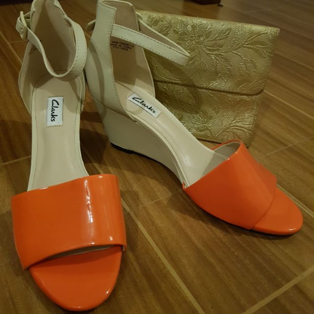 clarks orange wedges