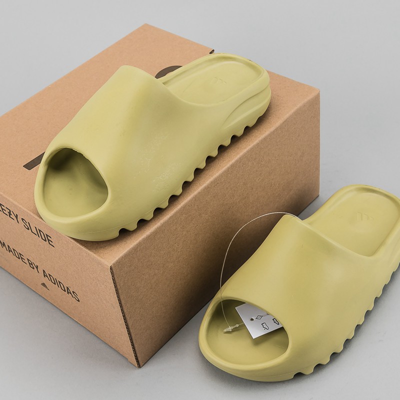 real yeezy slippers