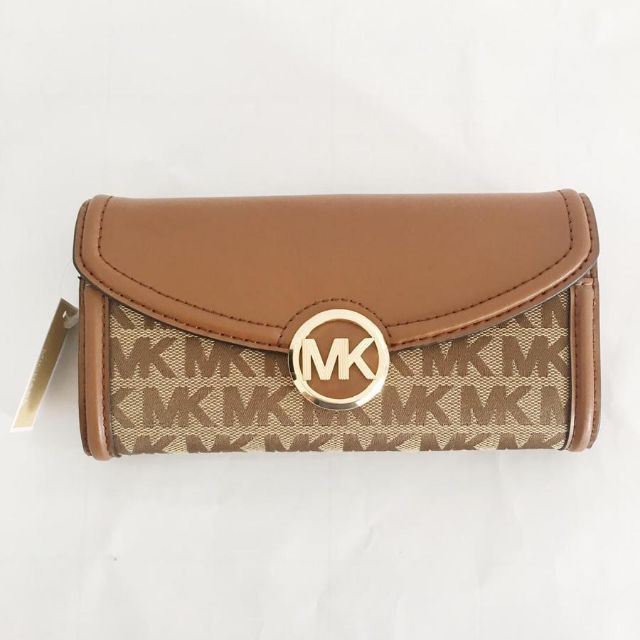 michael kors flap wallet