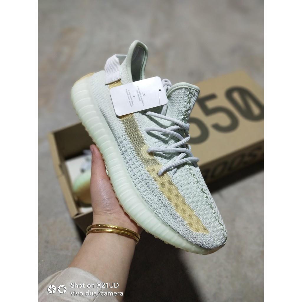 adidas yeezy mint green