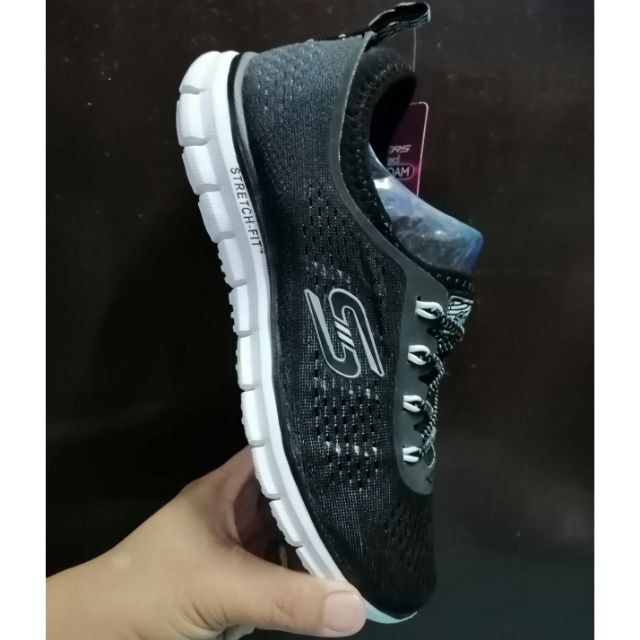 stretch fit by skechers