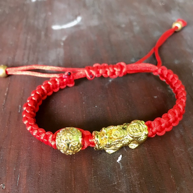 red string piyao bracelet meaning